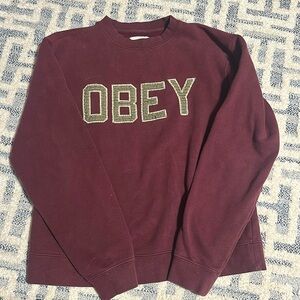 OBEY CREWNECK